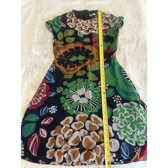 Burberry London England Floral Print Short Sleeve Dress Women's Size 8 - Picture 14 of 14